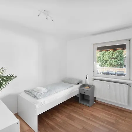 Work & In Adelheitsdorf * Adelheidsdorf